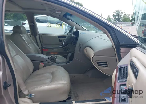 1998 Oldsmobile Aurora из США, поврежденный, VIN 1G3GR62CXW4121053